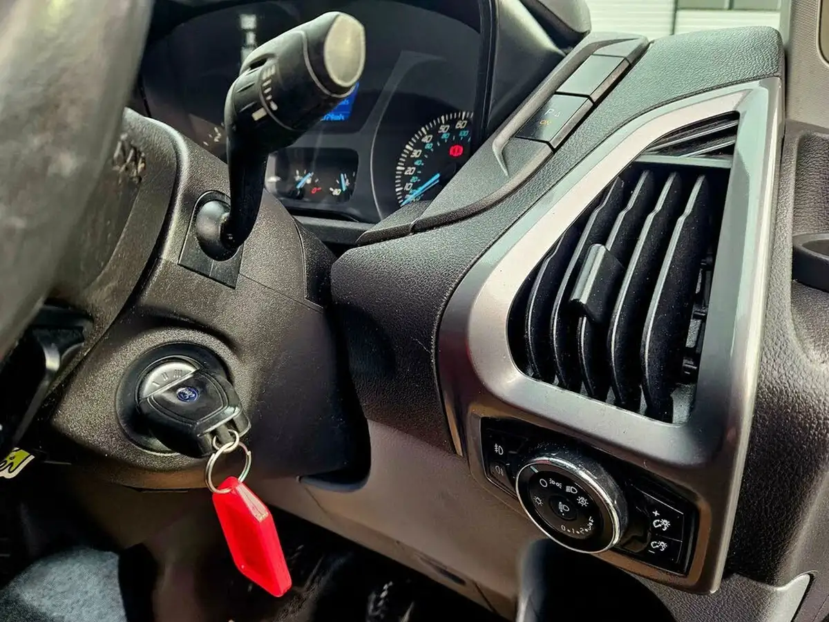 2015-ford-transit-custom-22tdci-330-l2h1-trend-125ps-panel-van-big-24