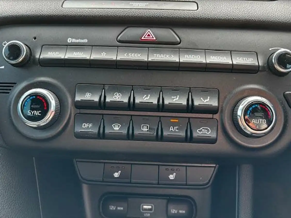 2021-kia-sportage-16-gdi-2-big-8