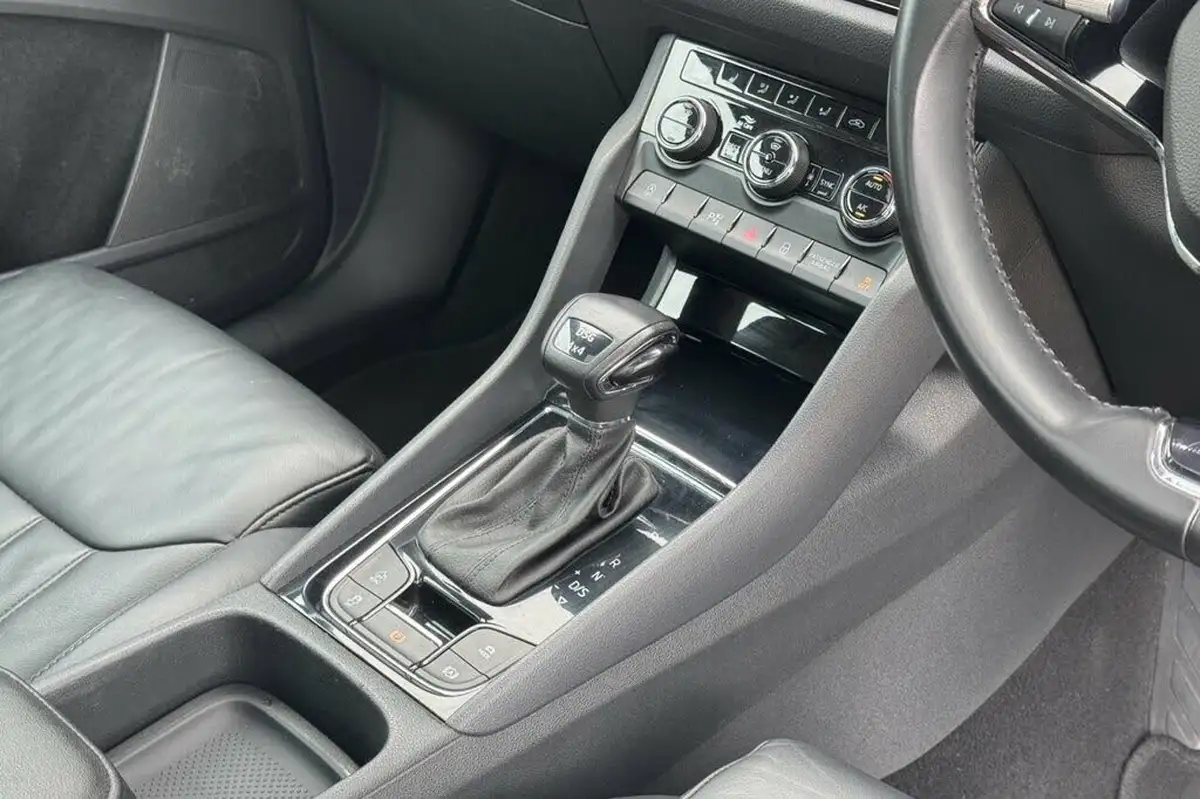 2020-skoda-kodiaq-20tdi-laurin-klement-150ps-dsg-big-36