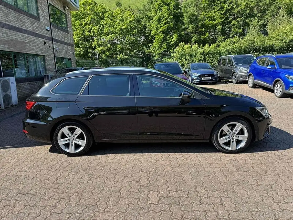 2020-seat-leon-15-tsi-evo-fr-150ps-estate-dsg-big-3