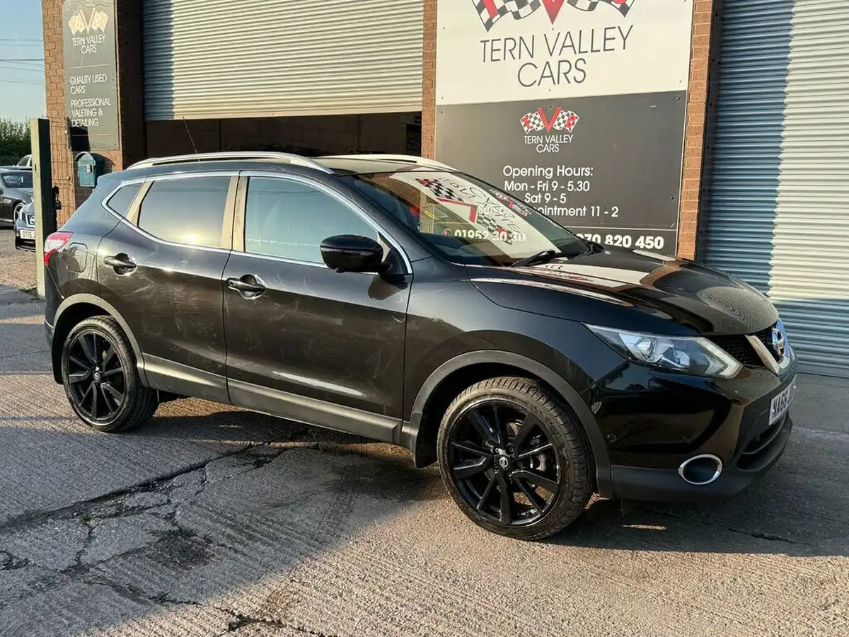 2016-nissan-qashqai-16dci-tekna-4x4-big-18