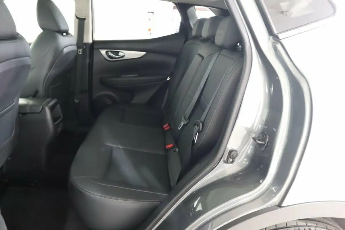 2020-nissan-qashqai-big-16