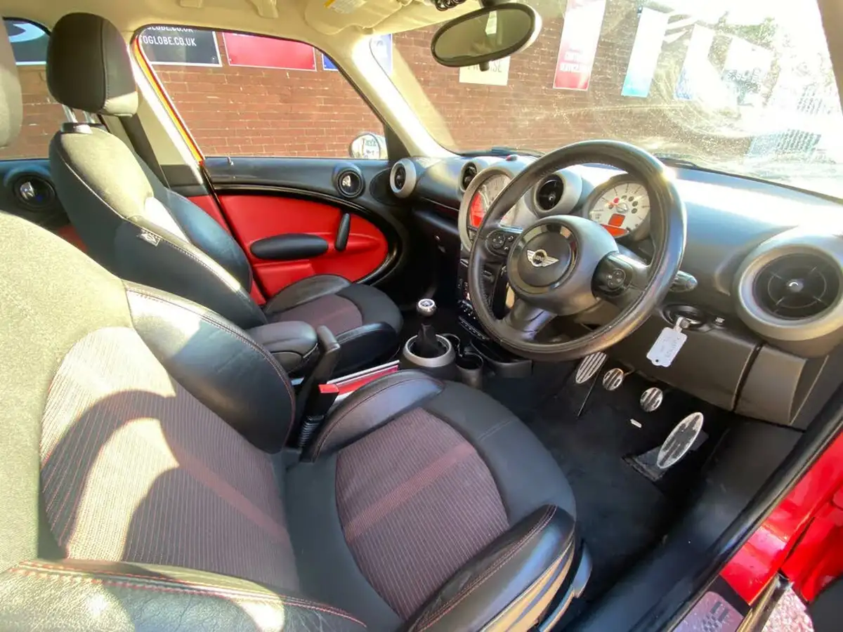 2011-mini-countryman-20td-cooper-sd-143bhp-all4-big-8