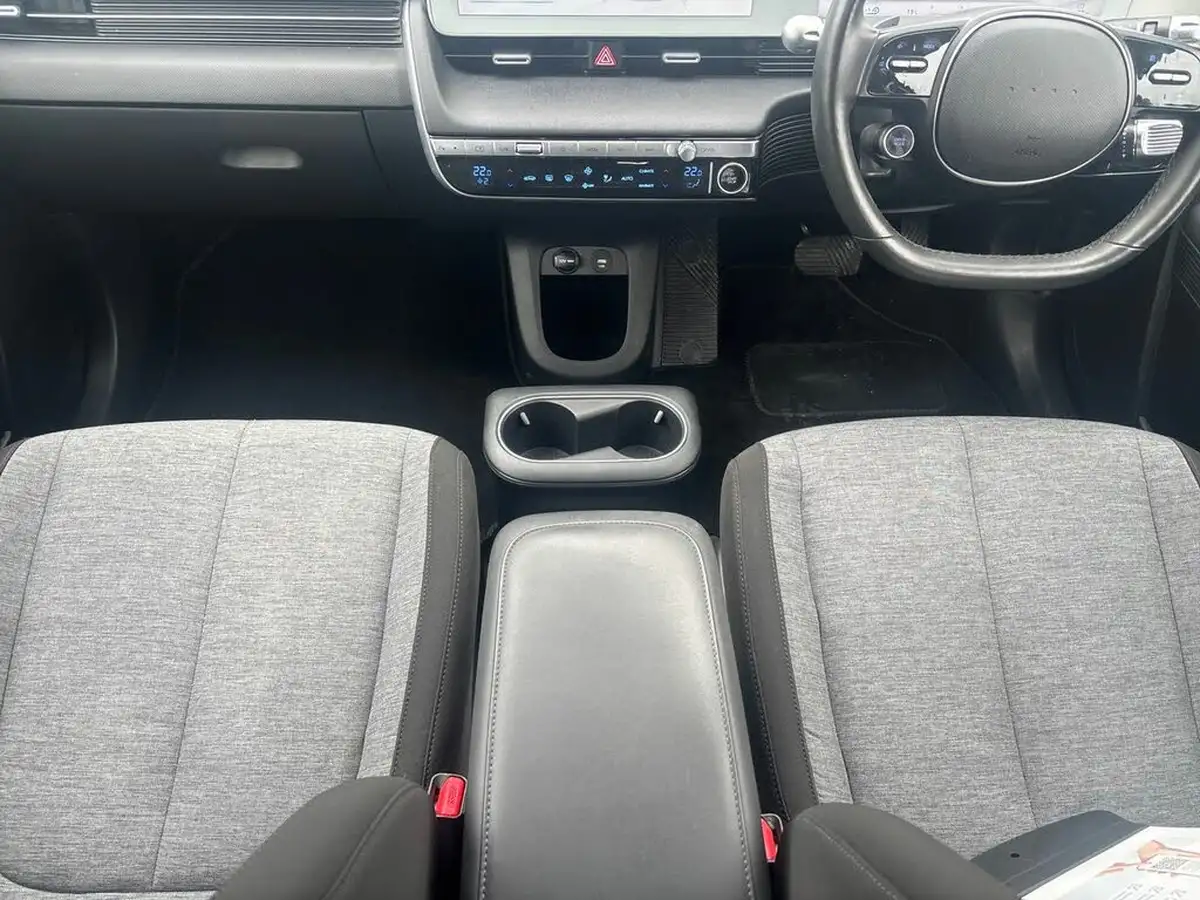 2022-hyundai-ioniq-5-e-premium-217ps-73kwh-rwd-big-15