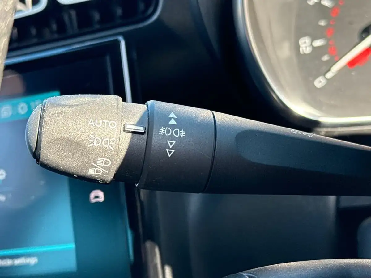 2018-citroen-c3-aircross-16bluehdi-flair-120ps-ss-big-37