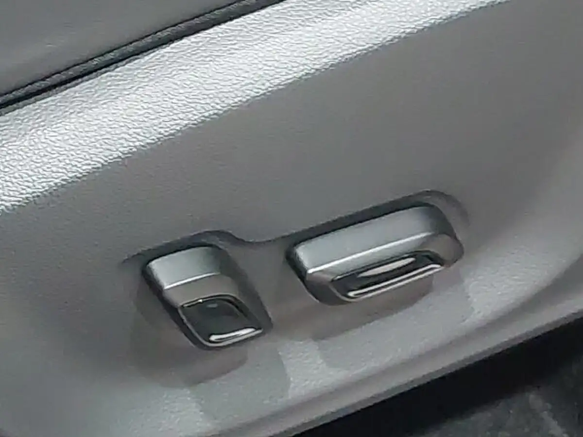 2025-mg-zs-suv-e-trophy-connect-ev-176ps-big-11