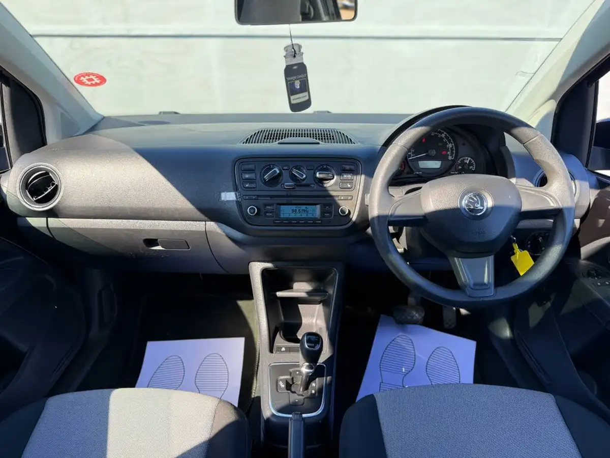 2014-skoda-citigo-10-se-60ps-3d-asg-big-5
