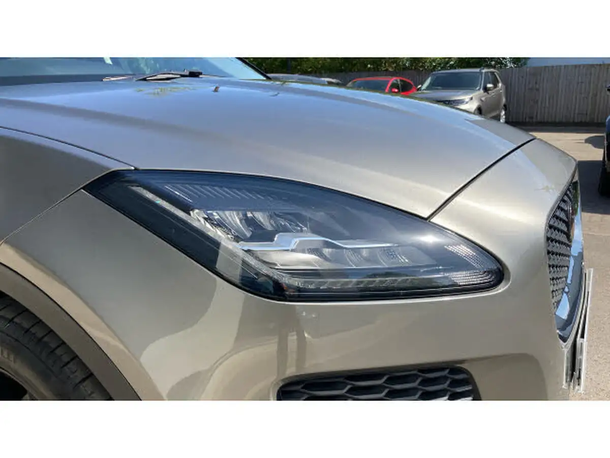 2019-jaguar-e-pace-20-i4d-hse-240ps-big-16