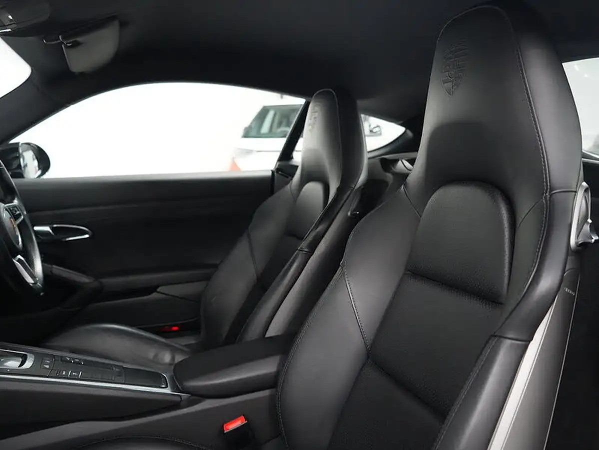 2018-porsche-cayman-718-20-cayman-ss-pdk-big-25