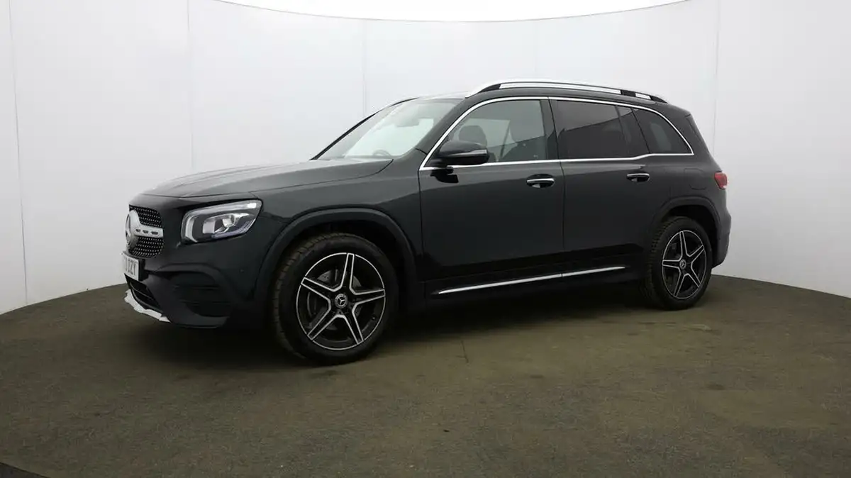 2023-mercedes-benz-glb-class-13-glb200-amg-line-premium-big-37