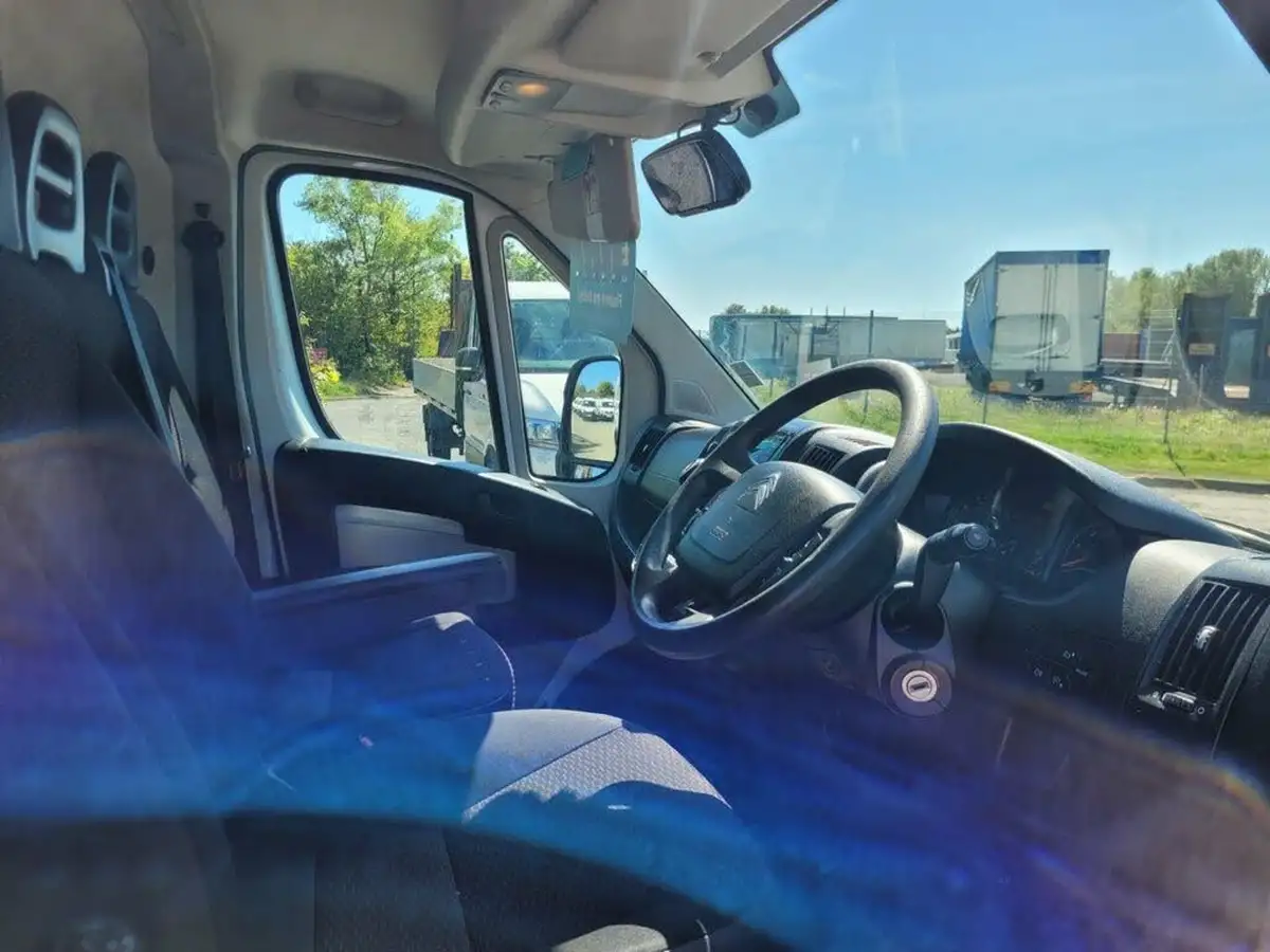 2017-citroen-relay-20bluehdi-35-l3h2-130eu6-big-13