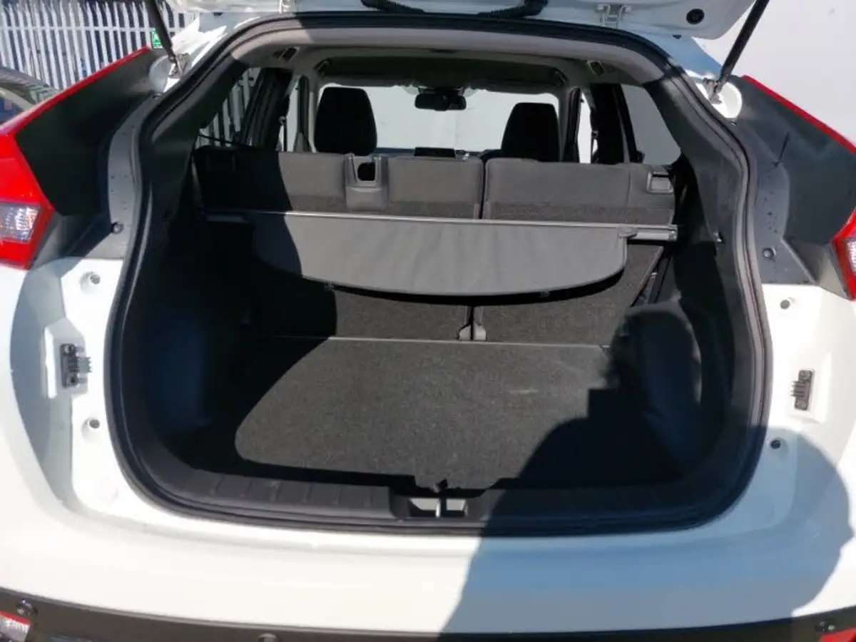 2020-mitsubishi-eclipse-cross-15-3-big-7
