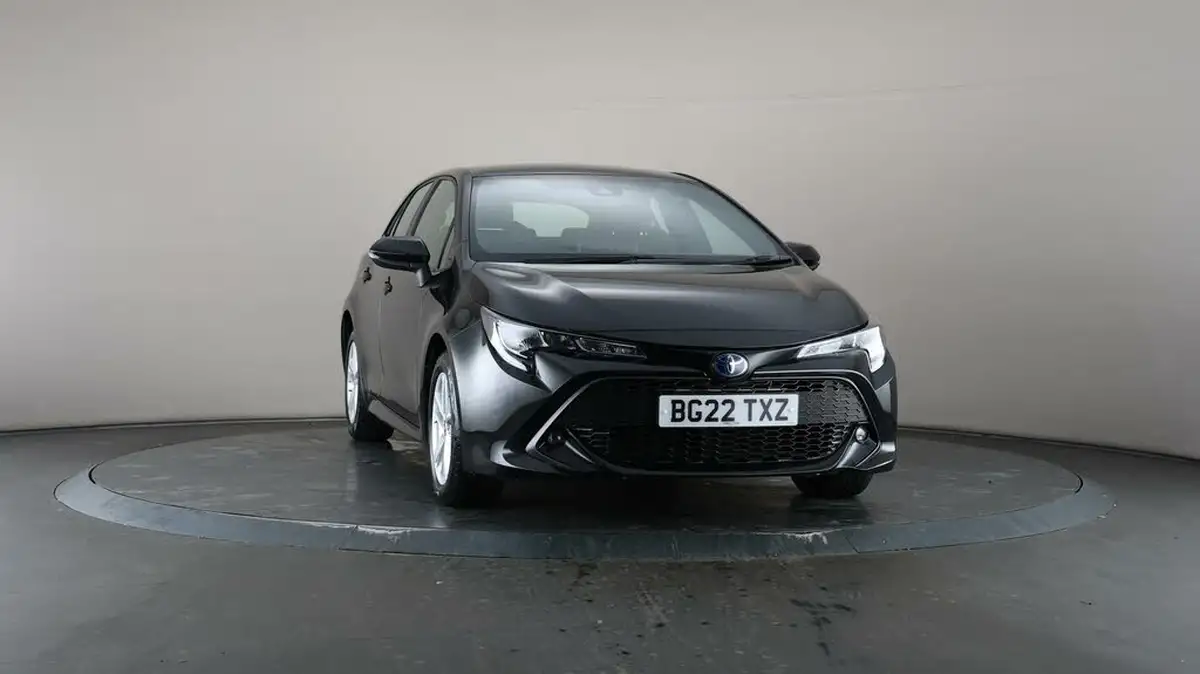 2022-toyota-corolla-18-vvt-i-icon-120bhp-trk-hatchback-5d-big-48