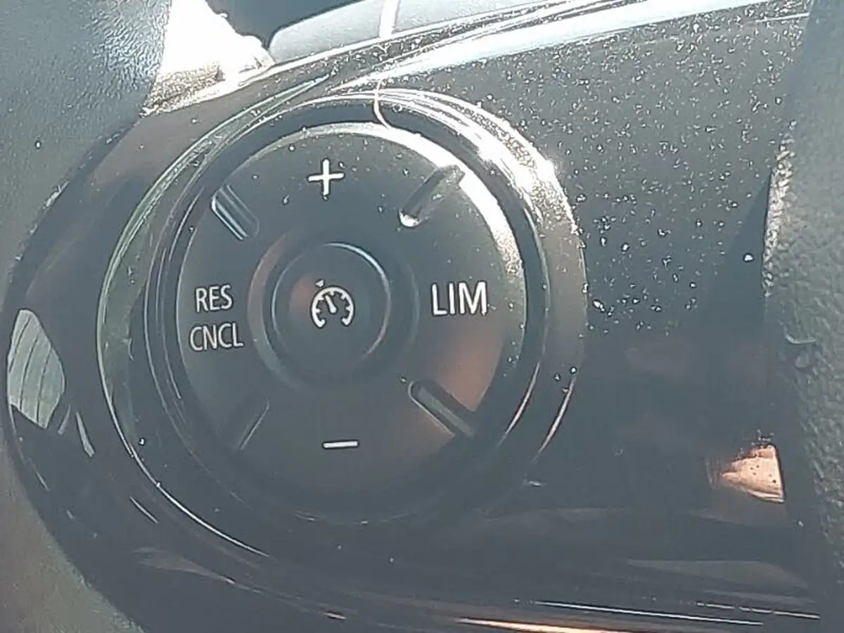 2020-mini-countryman-20-cooper-s-exclusive-189bhp-big-17