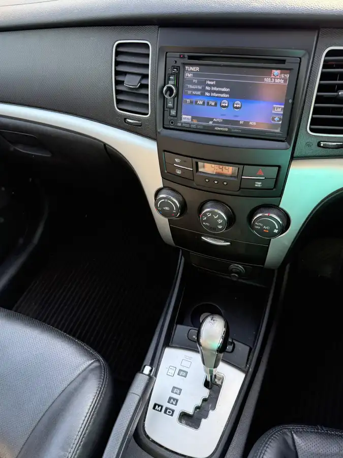 2012-kgm-ssangyong-korando-20td-ex-auto-big-11