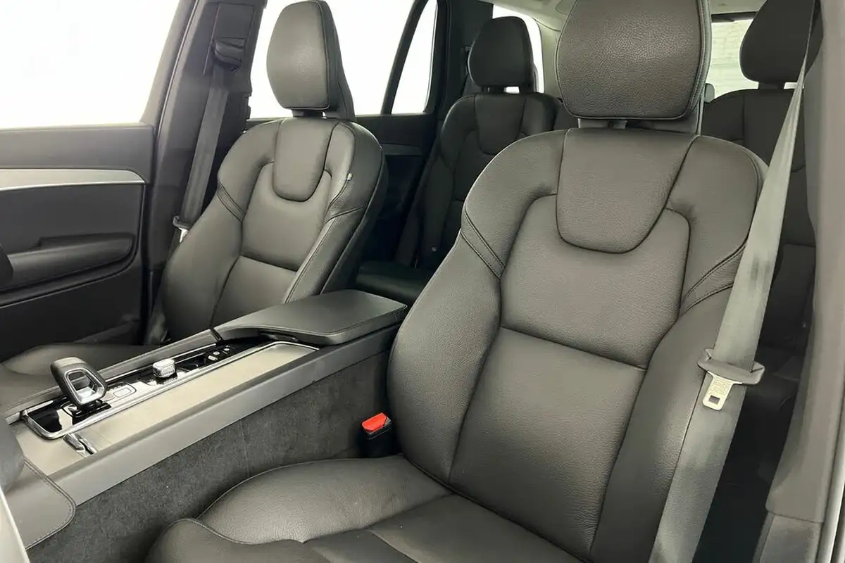 2024-volvo-xc90-20-t8-plus-big-32