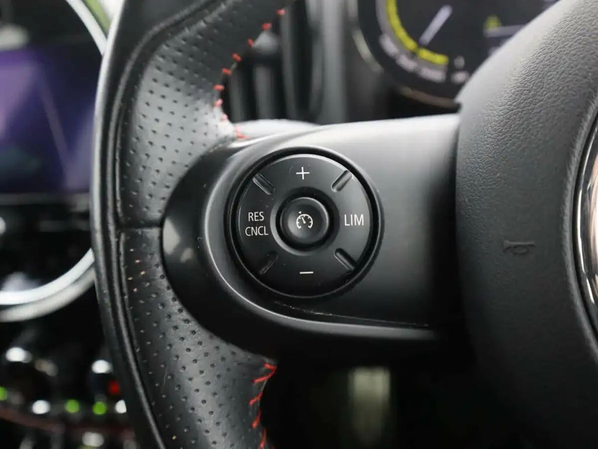 2021-mini-countryman-15-cooper-s-e-phev-sport-big-30