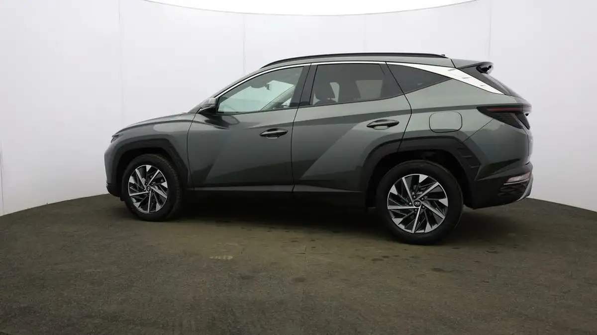 2022-hyundai-tucson-16-t-gdi-premium-150ps-big-67