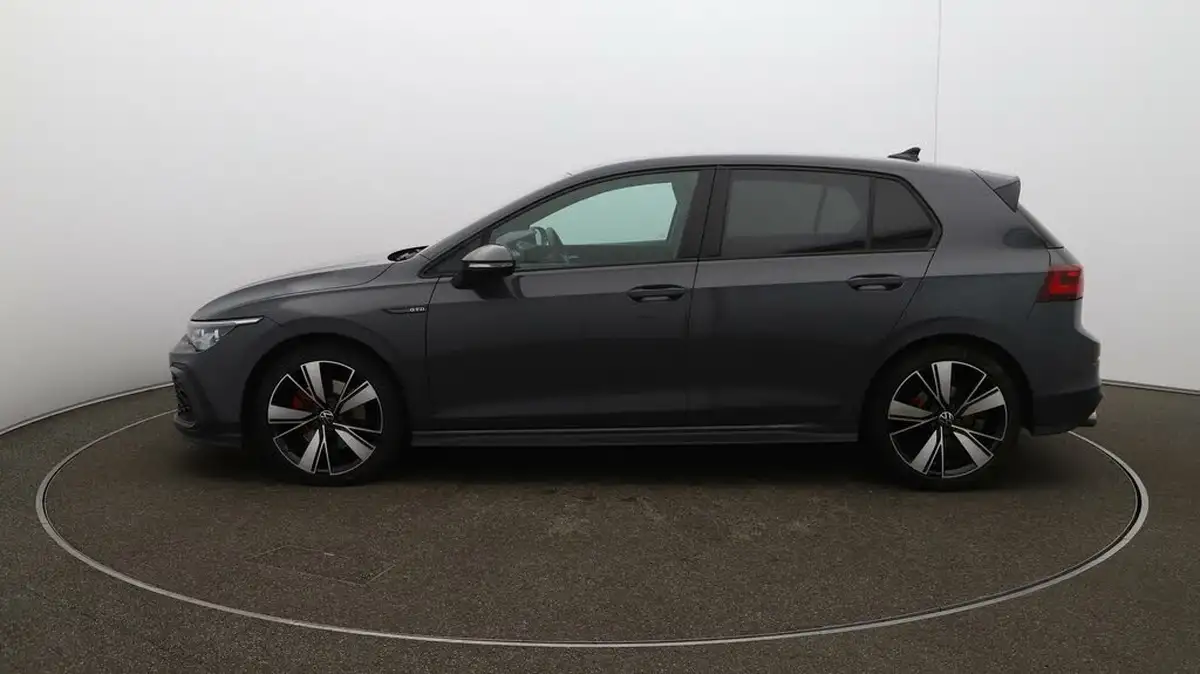 2022-volkswagen-golf-20tdi-gtd-big-65