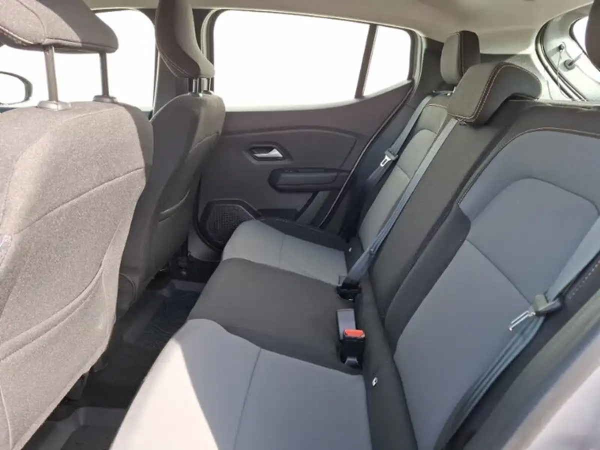 2023-dacia-sandero-stepway-10-tce-essential-90bhp-big-5