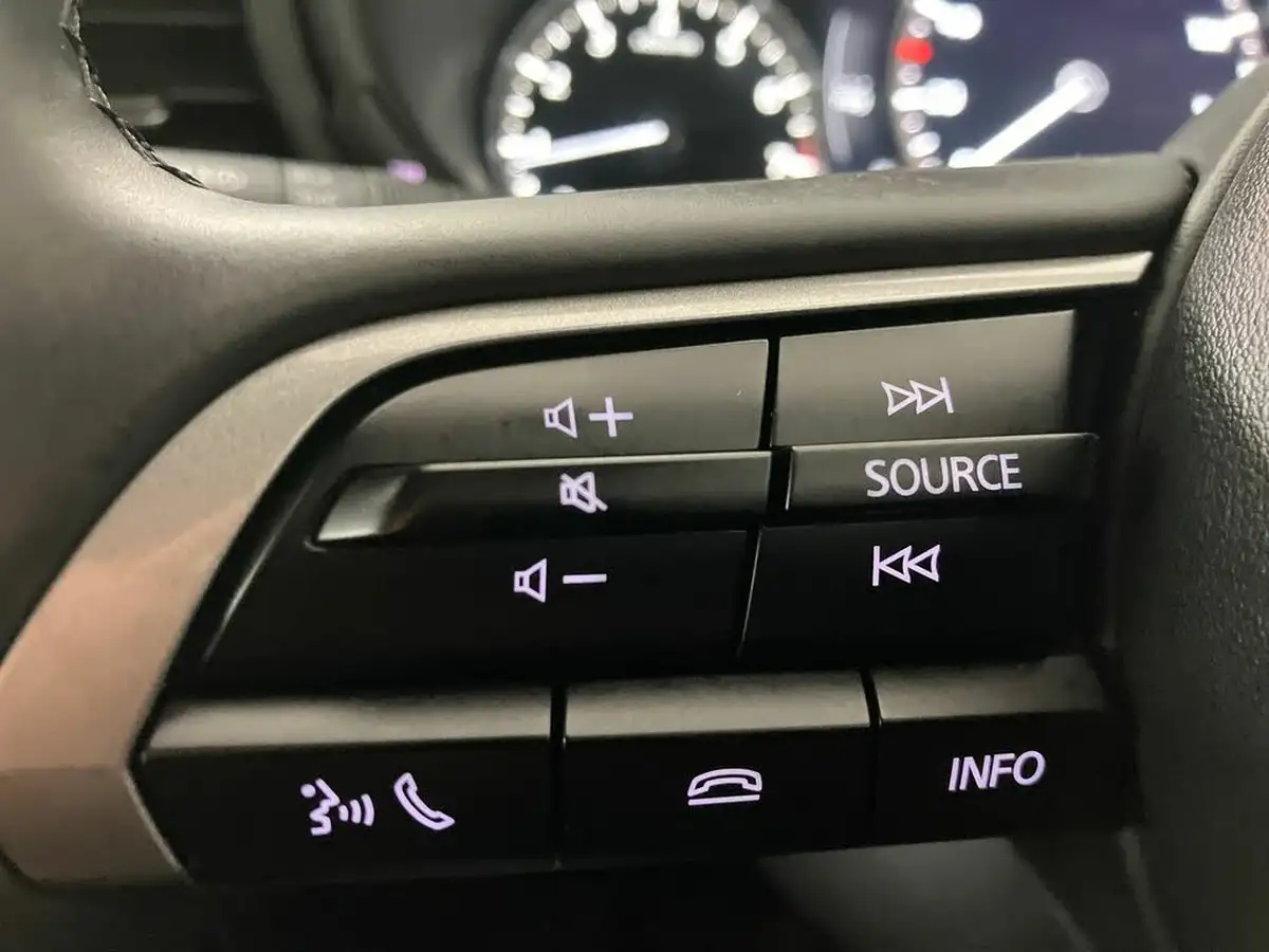 2024-mazda-cx-30-20-e-skyactiv-g-prime-line-big-18