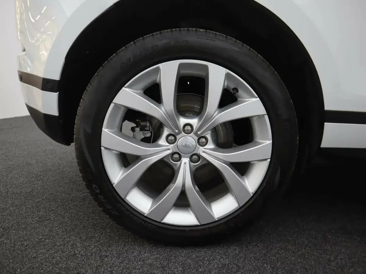 2021-land-rover-range-rover-evoque-15-p300e-se-big-6