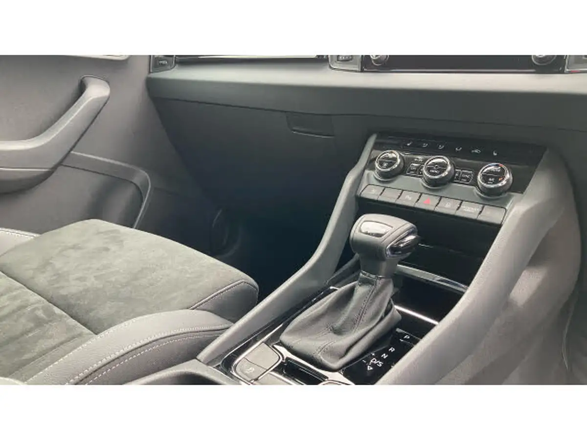 2024-skoda-karoq-15-tsi-se-l-dsg-big-13