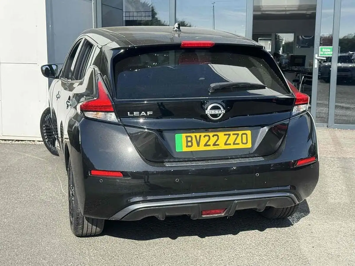2022-nissan-leaf-e-n-connecta-39kwh-big-9