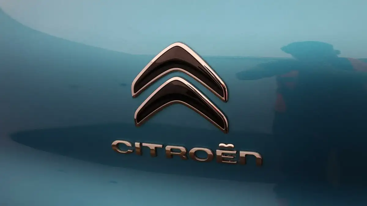 2020-citroen-c3-12-puretech-flair-83ps-big-20