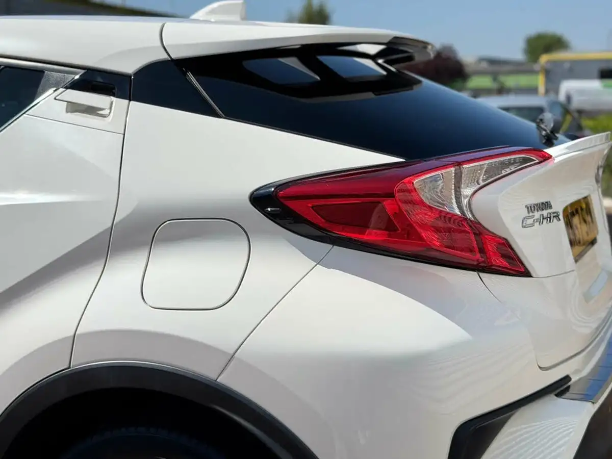 2017-toyota-c-hr-18-vvt-i-excel-big-49