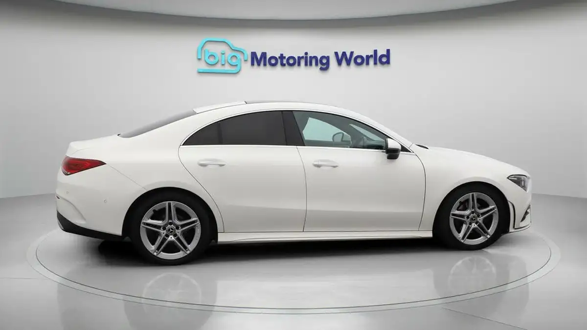 2020-mercedes-benz-cla-13-cla-180-amg-line-premium-plus-coupe-4d-big-8