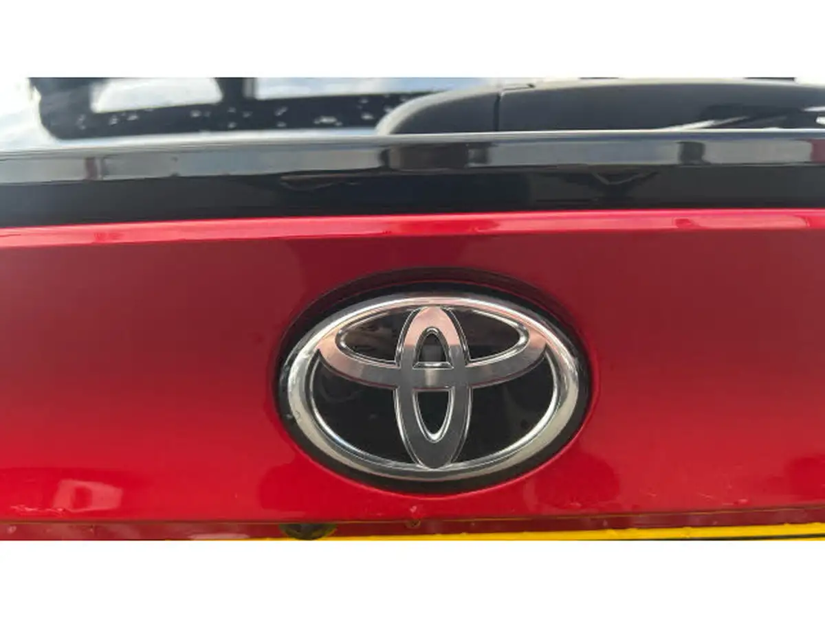 2022-toyota-c-hr-18-vvt-i-gr-sport-big-27