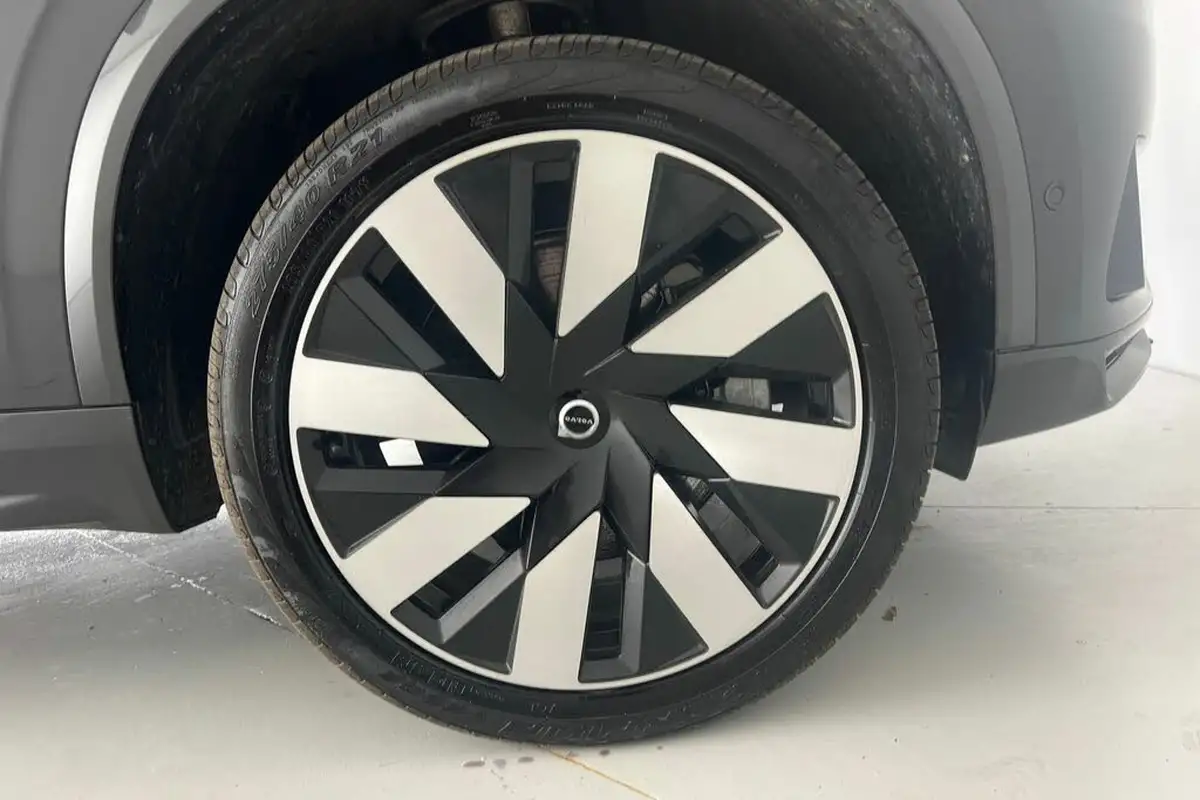 2024-volvo-xc90-20-t8-plus-big-22