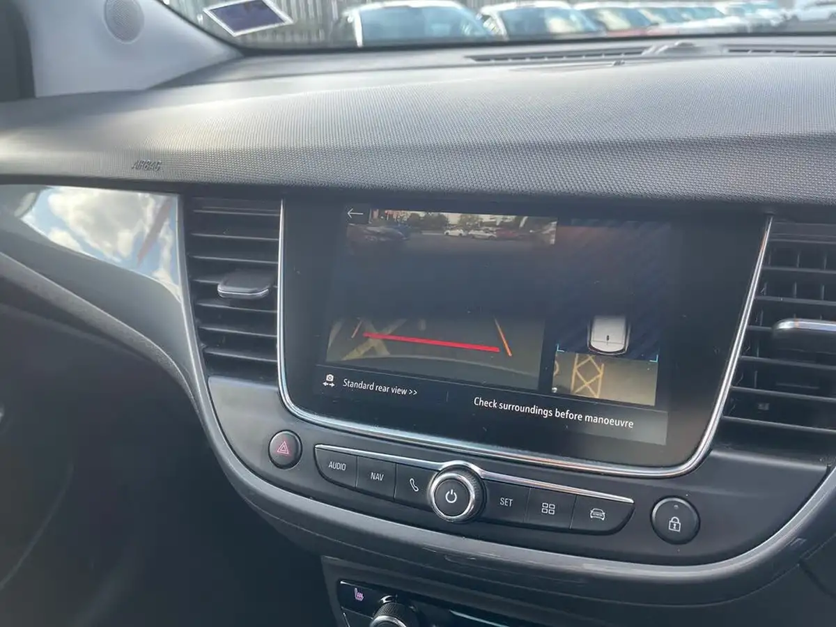 2021-vauxhall-crossland-12-elite-nav-130ps-big-22