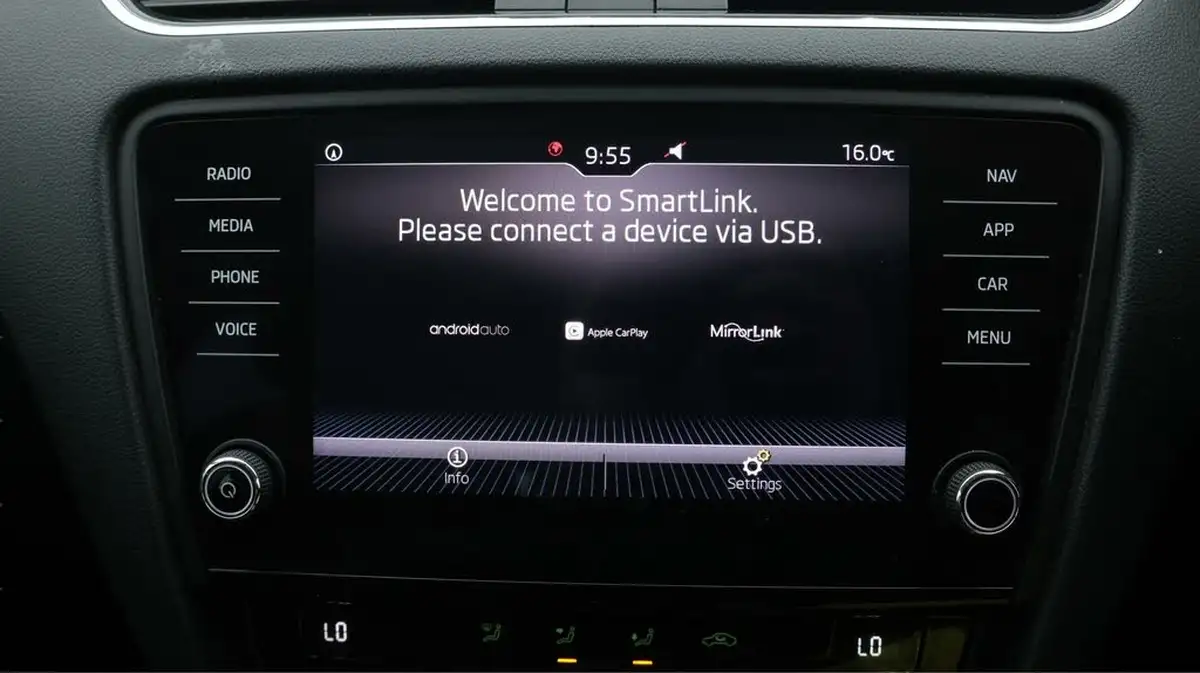 2019-skoda-octavia-10-tsi-se-technology-hatchback-big-26