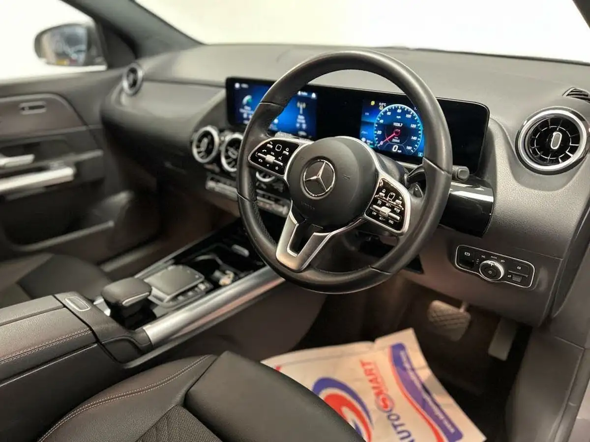 2023-mercedes-benz-gla-class-13-gla-200-sport-executive-station-wagon-big-27
