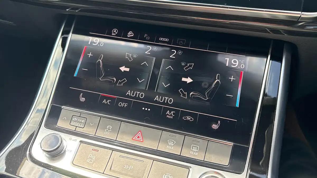 2022-audi-q7-30-55-tfsi-black-edition-big-25