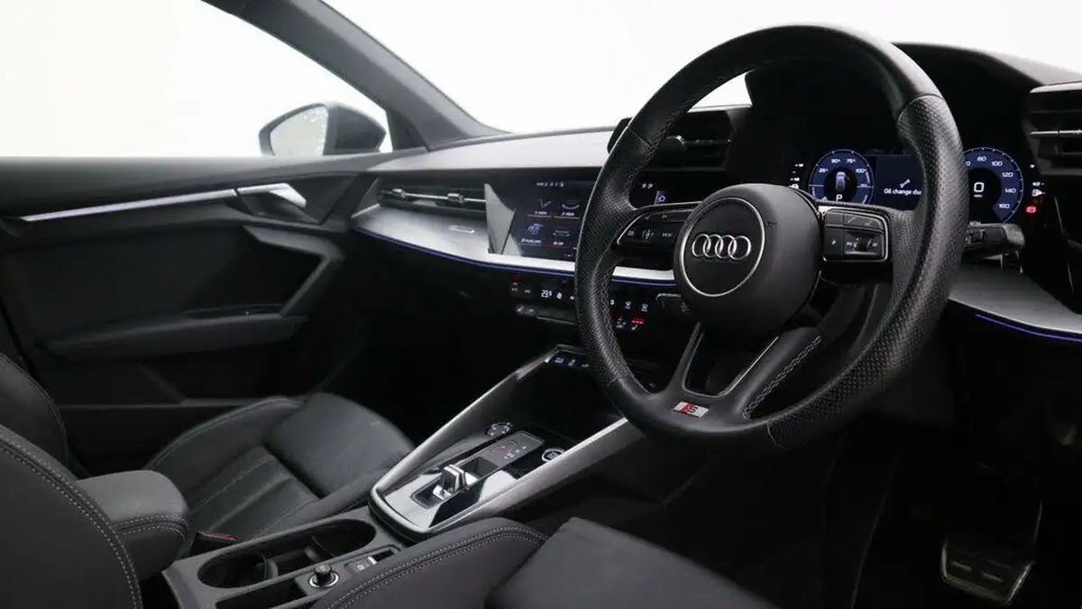 2021-audi-a3-14-40-tfsi-e-s-line-big-4