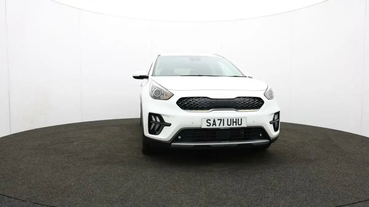 2021-kia-niro-16-gdi-phev-3-42in-cluster-big-53