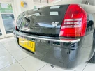 2007-chrysler-300c-30td-saloon-4d-small-35