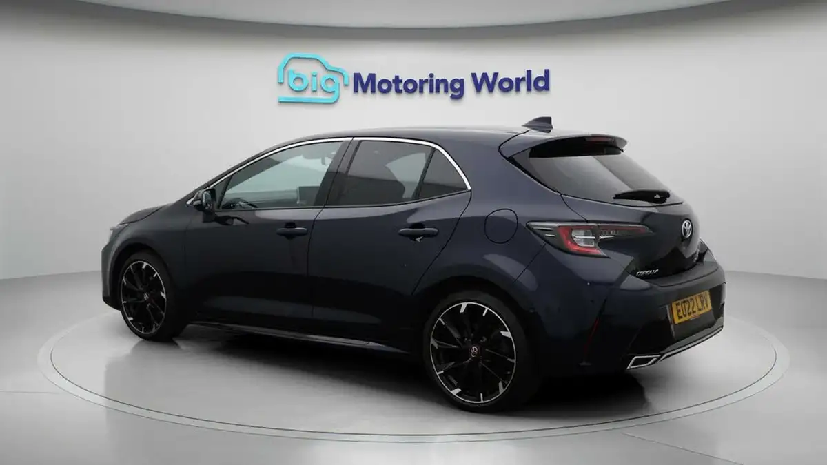 2022-toyota-corolla-18-vvt-i-gr-sport-120bhp-trk-hatchback-big-5