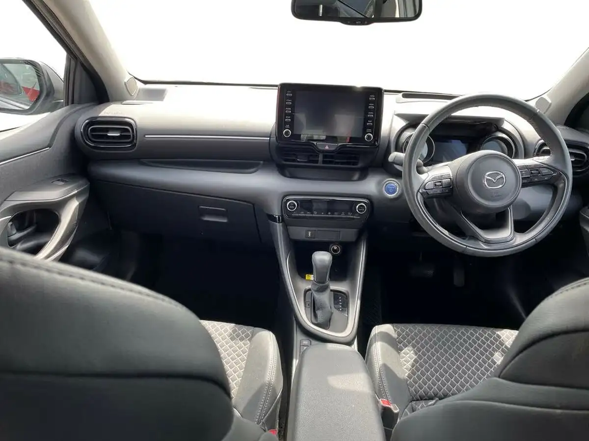 2022-mazda-mazda2-15-select-big-12