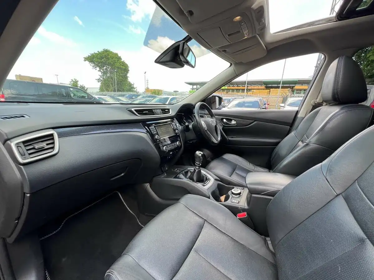 2017-nissan-x-trail-20dci-tekna-4x4-big-62