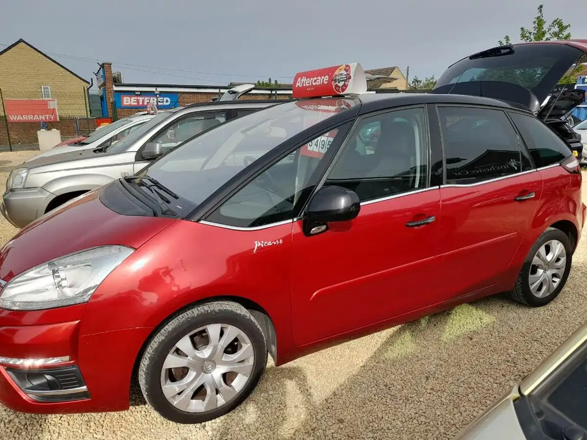 2013-citroen-c4-picasso-16hdi-platinum-big-24