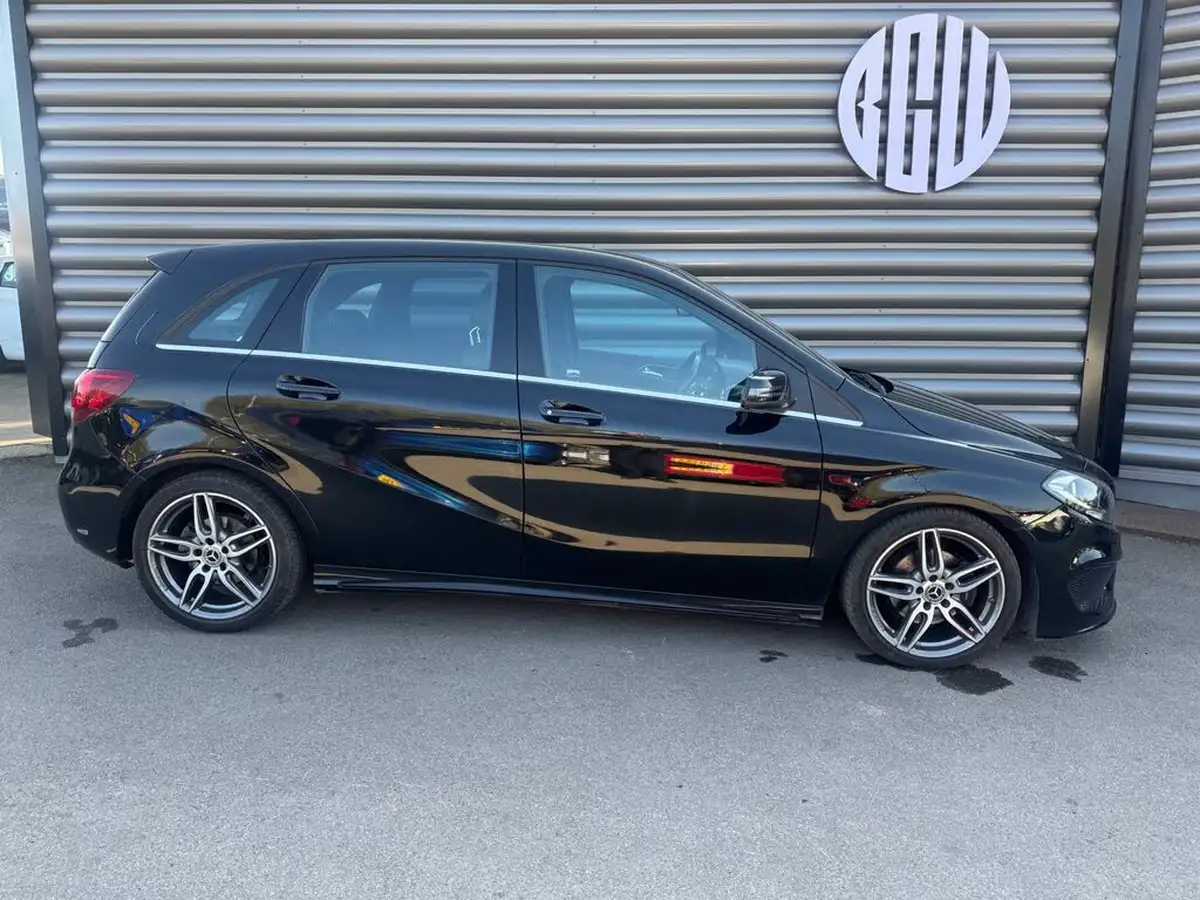 2018-mercedes-benz-b-class-16-b180-amg-line-122ps-ss-7g-dct-big-1
