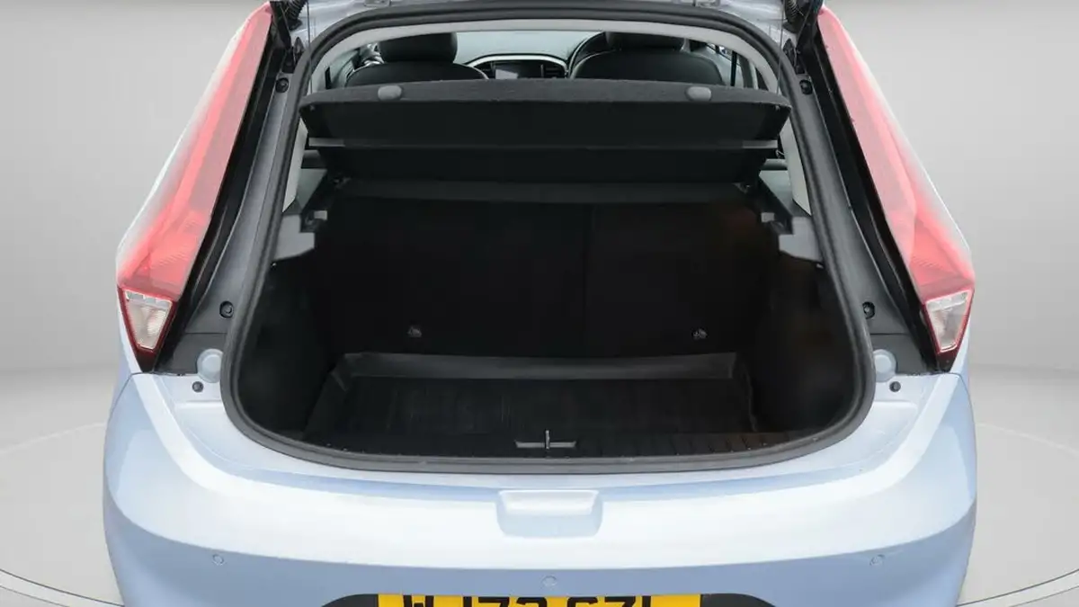 2023-mg-mg3-15-vti-tech-exclusive-nav-big-17