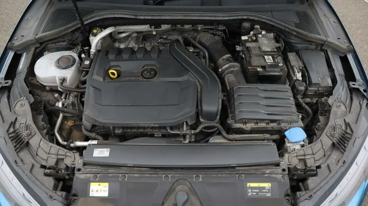 2022-audi-a3-15-35-tfsi-sportback-5d-s-tronic-big-19