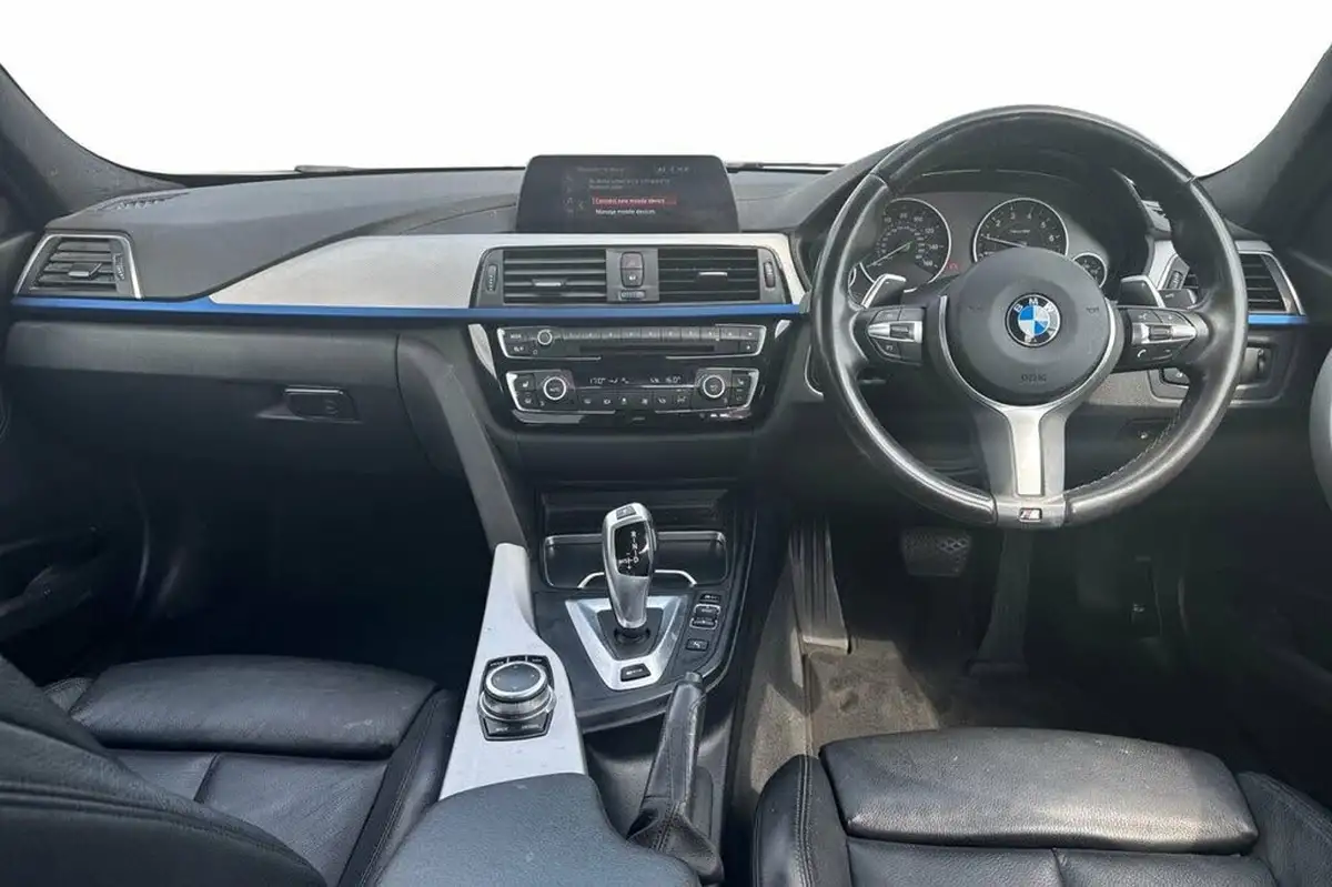 2018-bmw-3-series-20-330e-m-sport-big-11