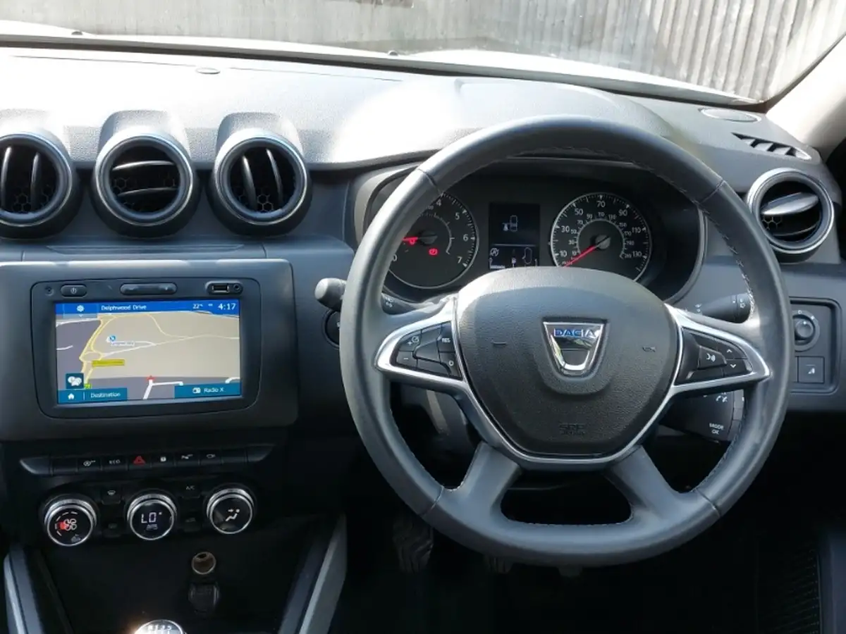 2021-renault-trafic-20dci-ll30-energy-145-sport-crew-no-nav-big-6