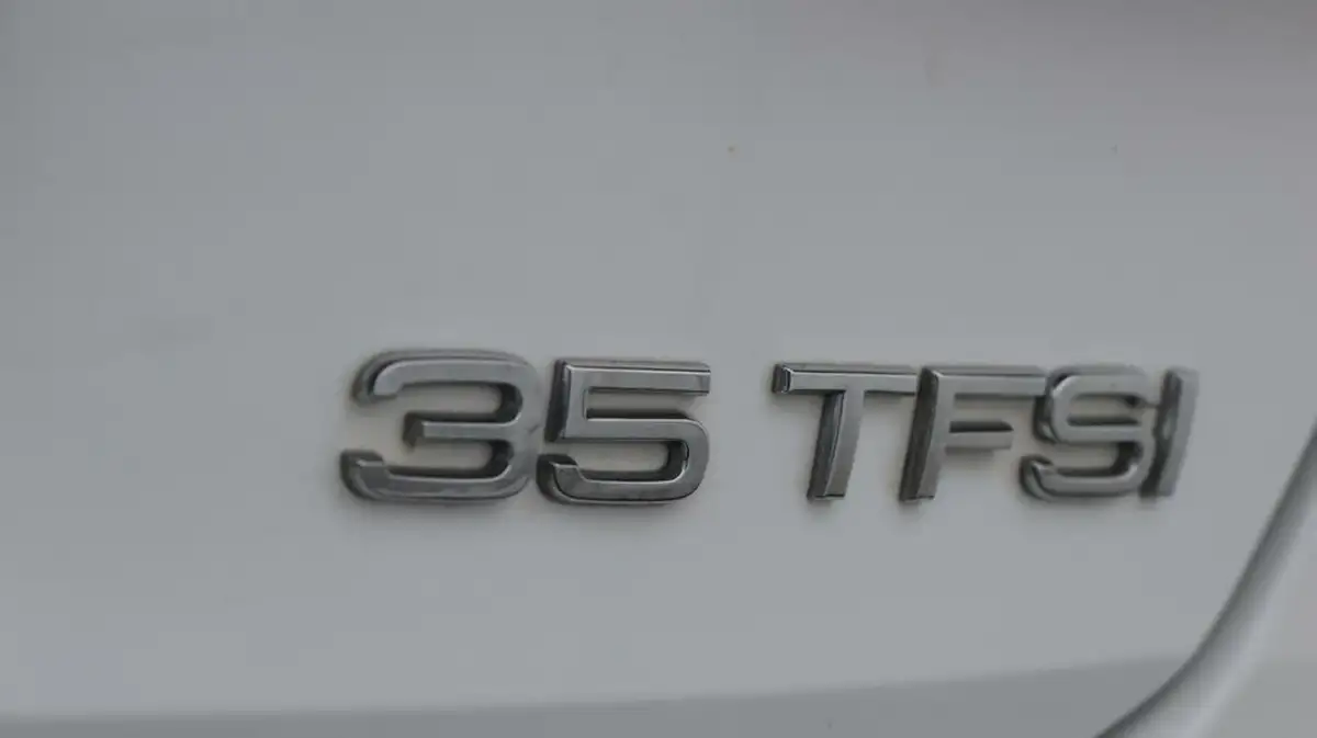 2022-audi-a3-15-35-tfsi-s-line-sportback-5d-tronic-big-22